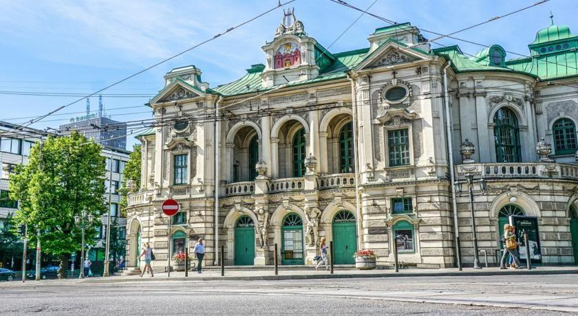 Huoneisto Budget Apartment In Old City